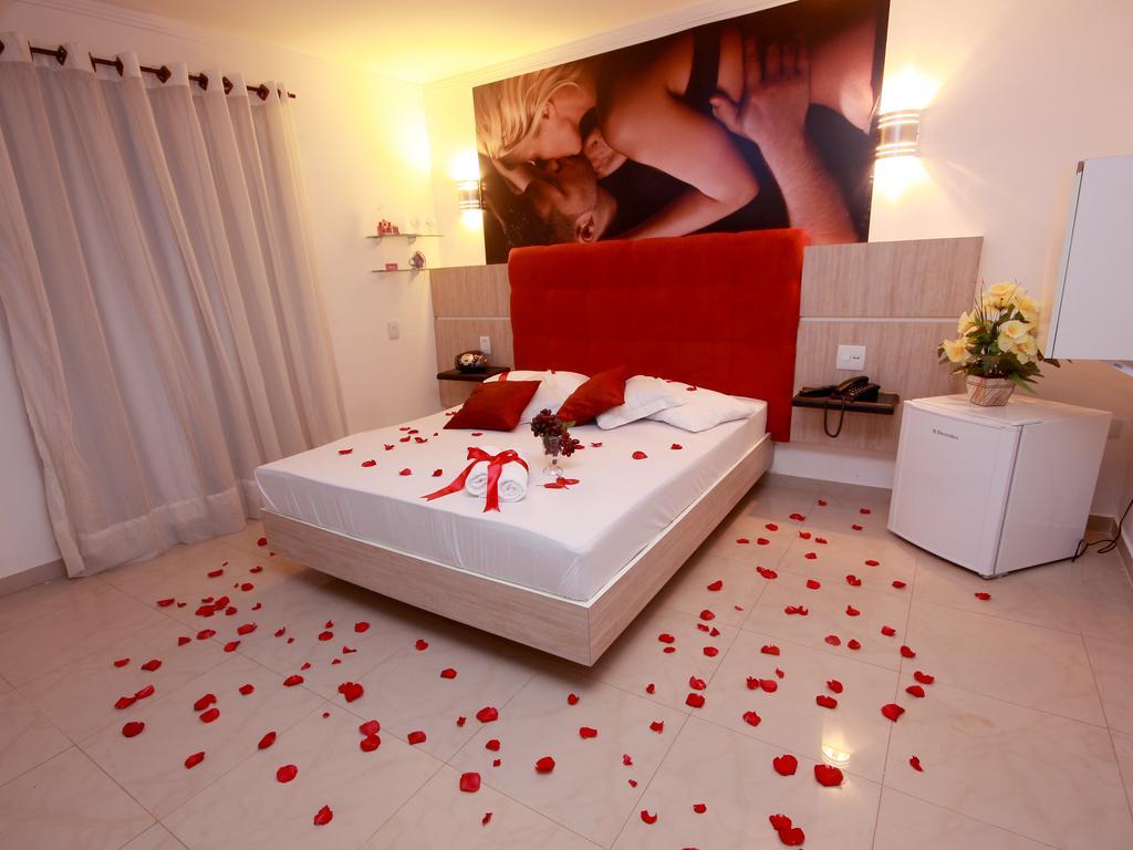 I9 Motel (Adults Only) Santos  Szoba fotó