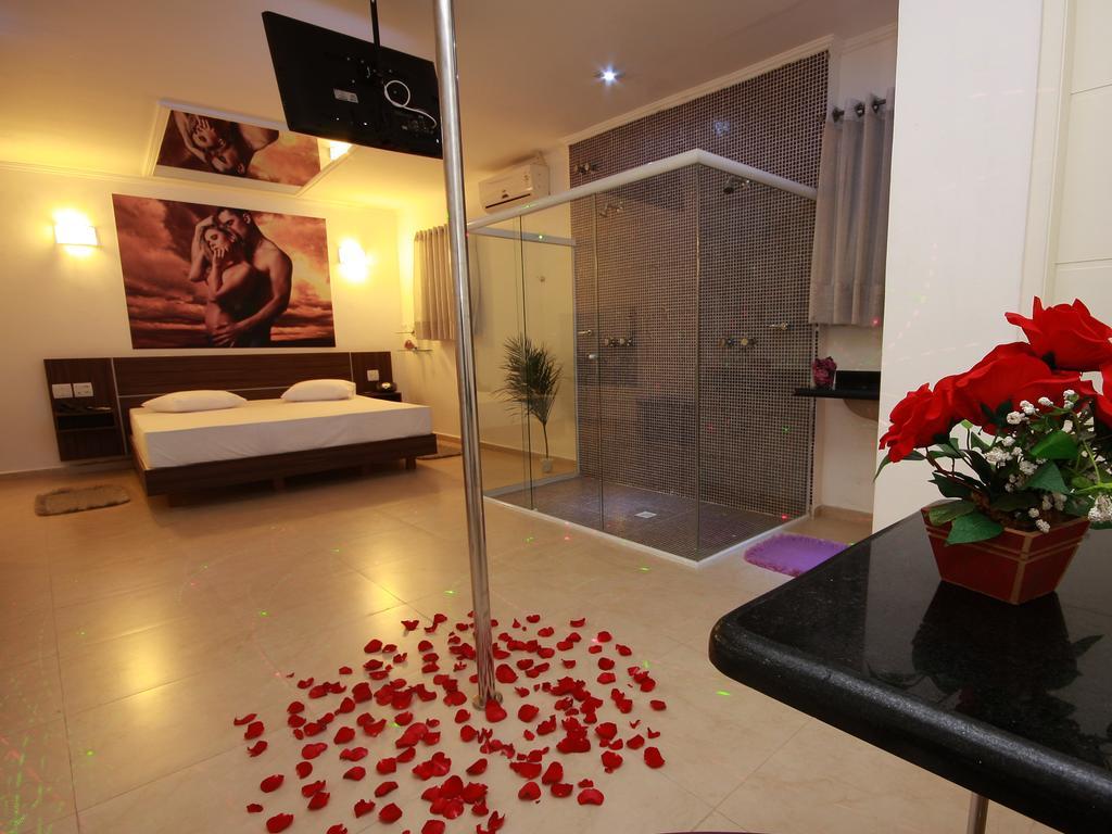 I9 Motel (Adults Only) Santos  Szoba fotó